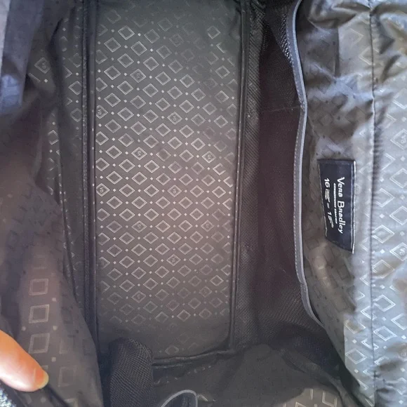 NWT Vera Bradley Small Gym Bag in Reactive in Garden Picnic - Picture 6 of 8